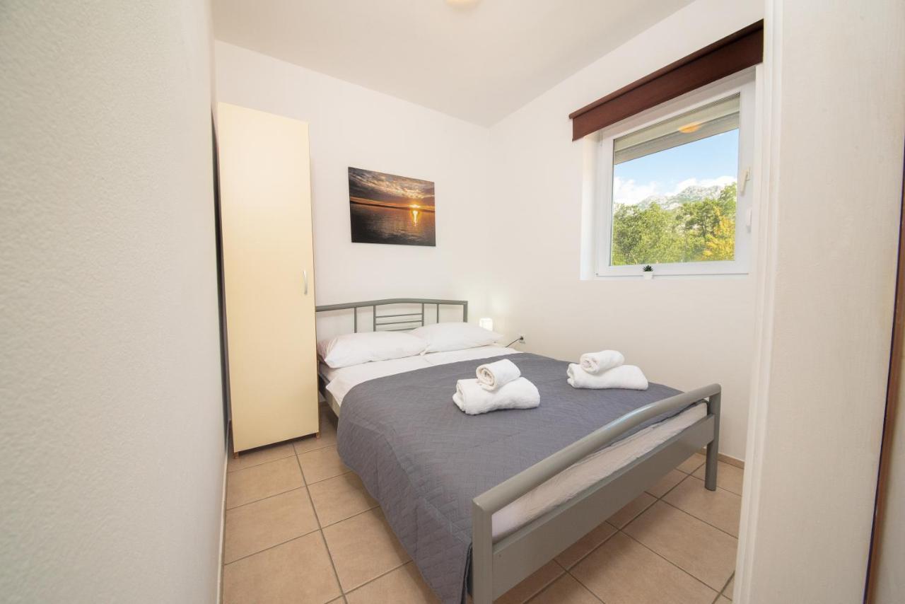 Apartmani Manita Paklenica セリネ エクステリア 写真